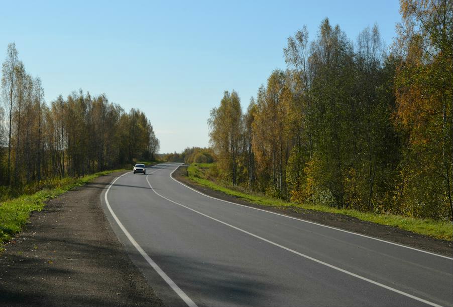 В Смоленской области привели в нормативное состояние более 160 км дорог